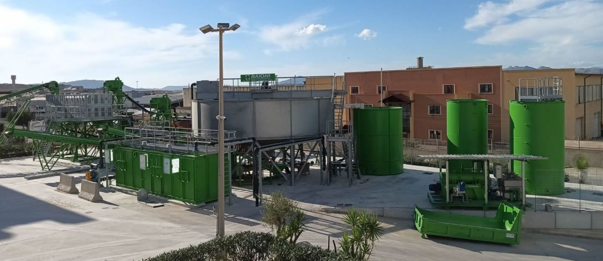 FOTO DI IMPIANTI DI SOIL WASHING - SOIL WASH | Impianti-per-controllo-inquinamento-suolo | Pisa | Toscana | BAIONI CRUSCHING PLANTS FOTO DI IMPIANTI DI SOIL WASHING - SOIL WASH | Impianti-per-controllo-inquinamento-suolo | Pisa | Toscana | BAIONI CRUSCHING PLANTS