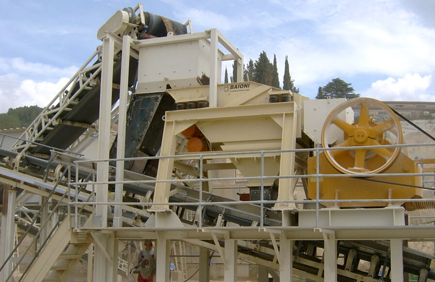 Crushing Baioni feeders system 