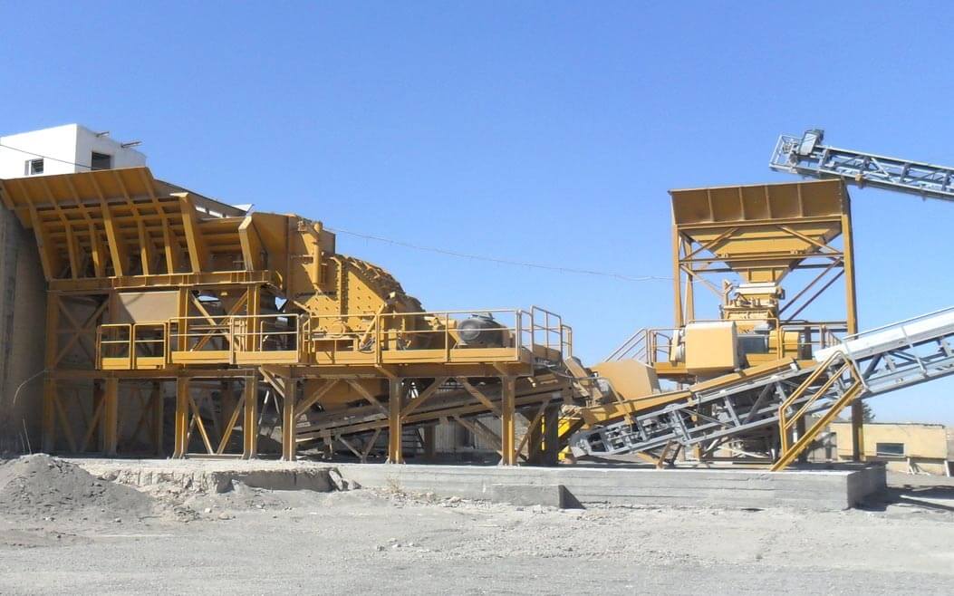 Primary impact crusher MIP side